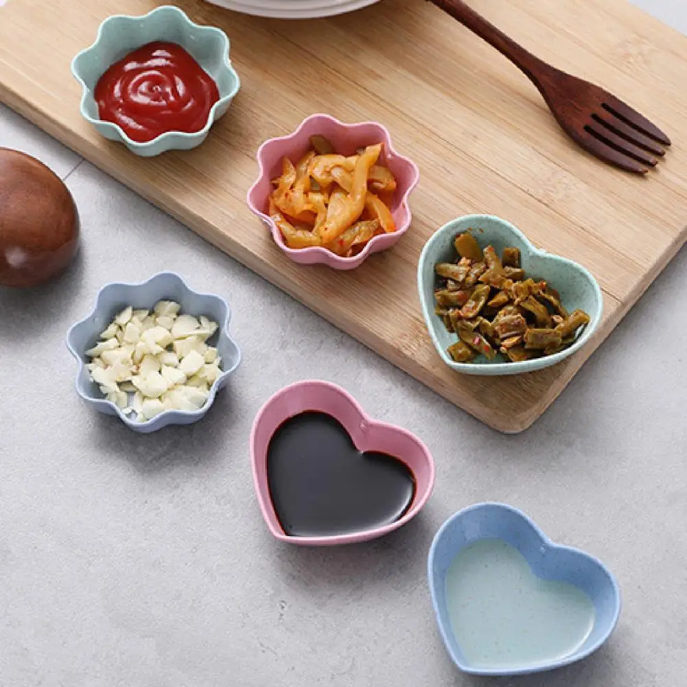 Sauce Holder  Convenient Beautiful Heart Shape Sauce Dish  3 Colors Sauce Dish