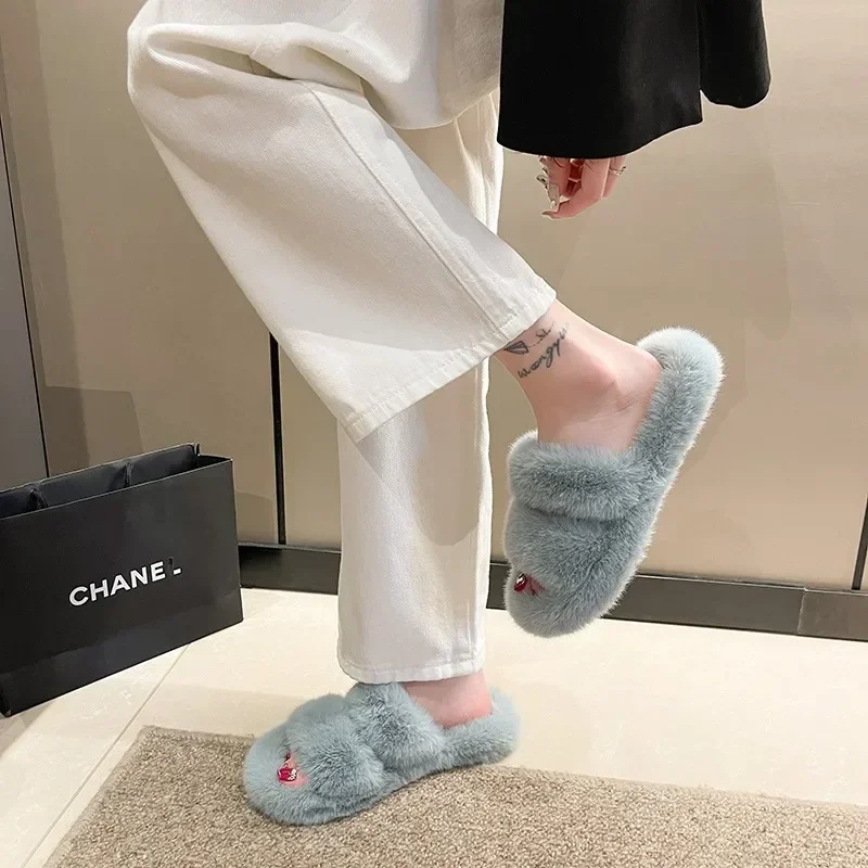 Soffici pantofole donna autunno e inverno nuovo caldo esterno indossare moda Casual piatto di grandi dimensioni cotone trascinare donna Zapatos Mujer