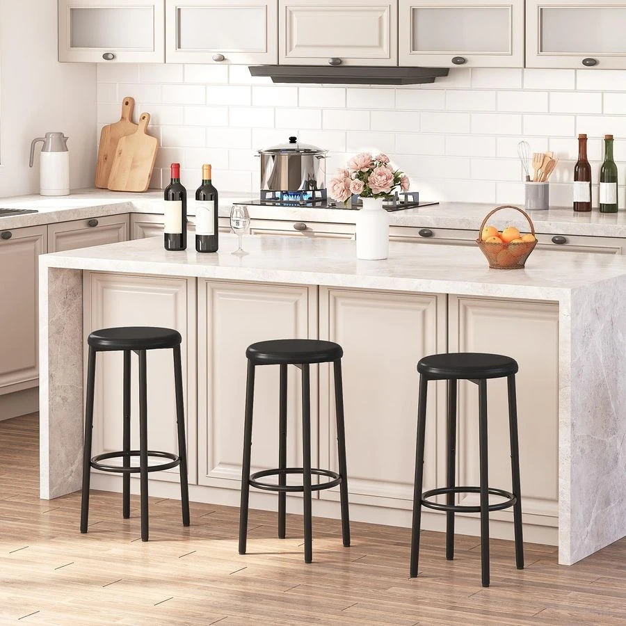 

Bar Stools Set of 2, Bar Stools for Kitchen Island, 25.6 Inches PU Upholstered Bar Chairs, Bar Height Stools with Footrest