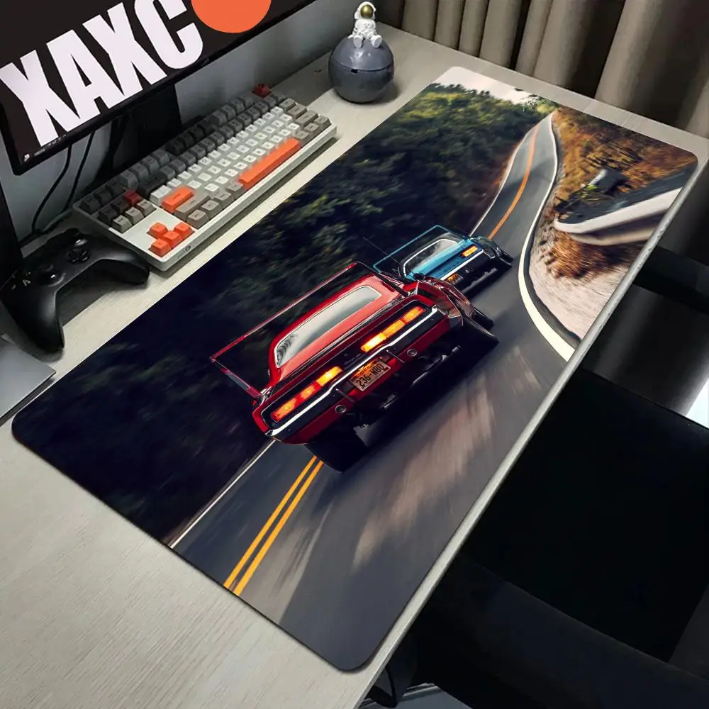 

Большой коврик для мыши Dodge с логотипом автомобиля, компьютерные аксессуары, кожаный Настольный коврик, геймерский водонепроницаемый Настольный коврик из ПУ, игровой Настольный коврик HD
