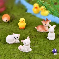 1pc Mini Resin Bunnies Miniature Figures Little Fox Dolphin Ornament Micro Landscape Dollhouse Decoration Crafts Room Decoration