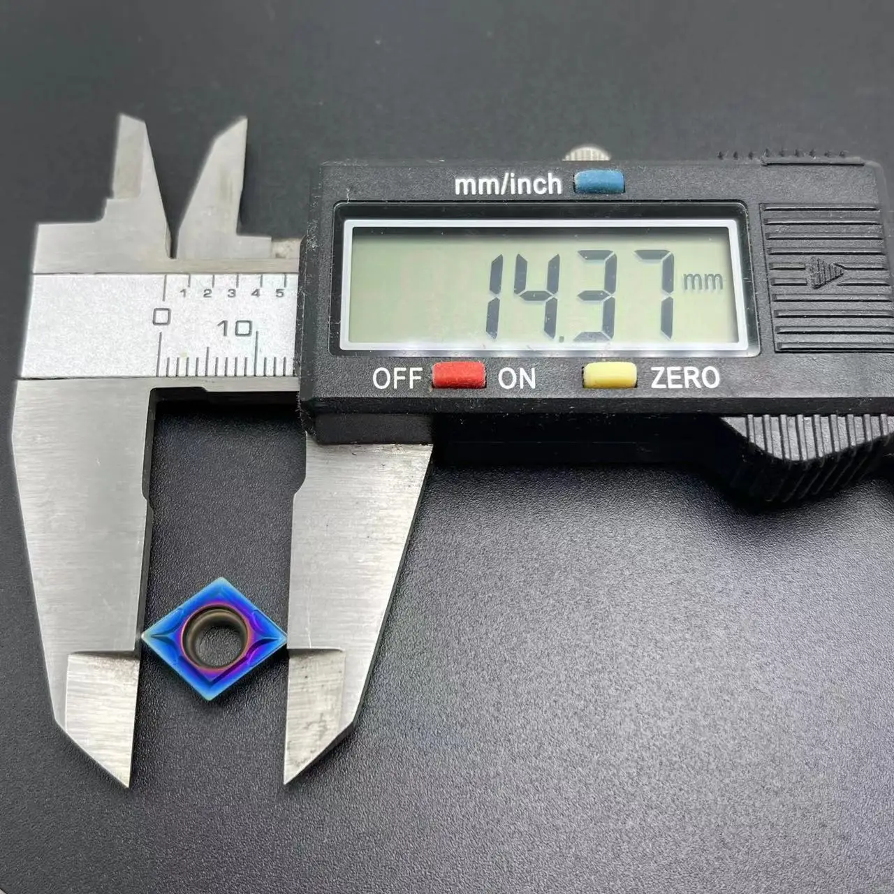 Nano blue CCMT09T304 CCMT09T308 utensile da taglio CNC cilindrico in acciaio temprato per utensili in metallo duro di alta qualità