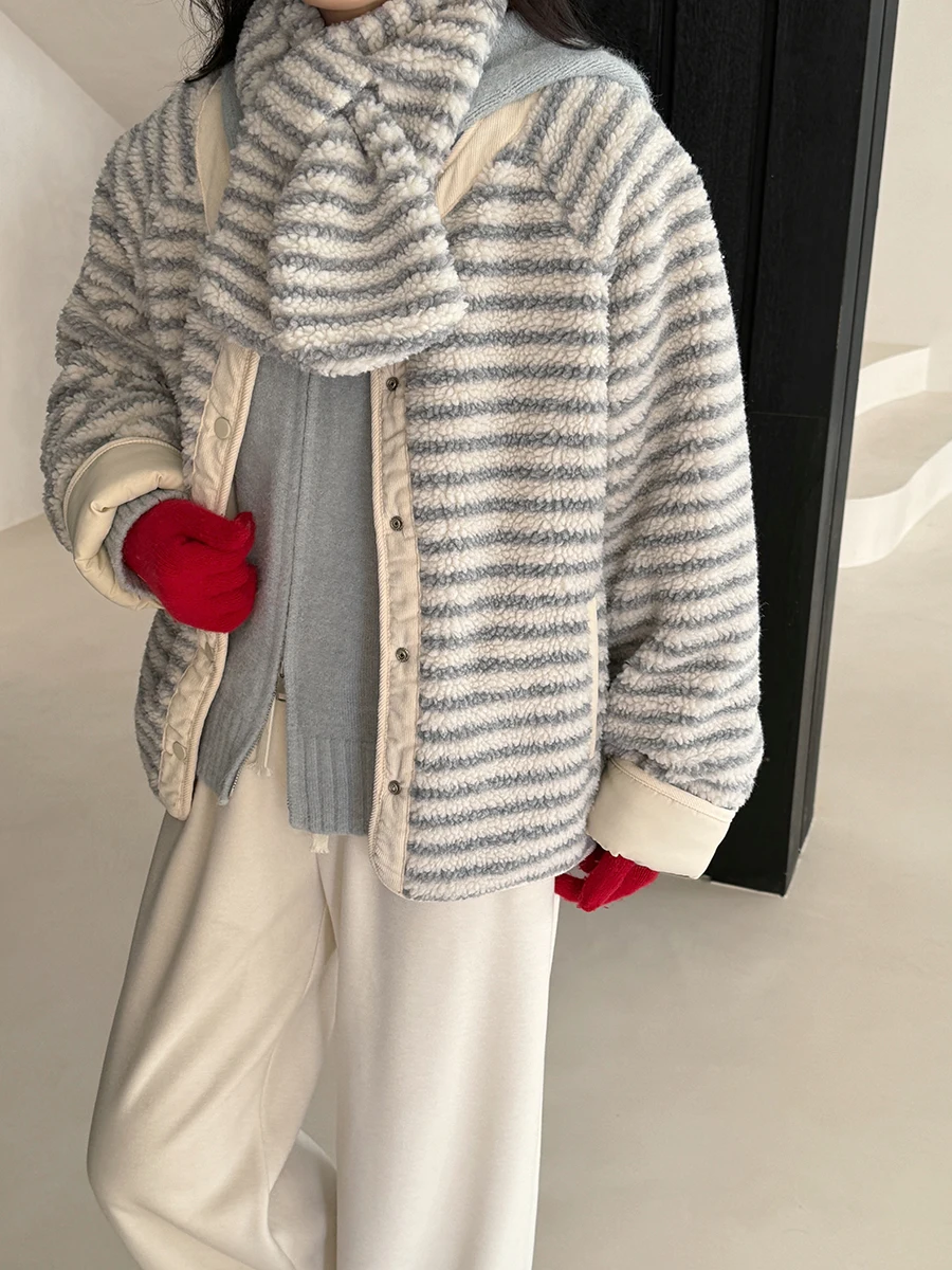 

Uniko Women's Double-Sided Wear Cotton Jaet Korean Loose Thi Warm Small Size Lamb Velvet Cotton Coat Winter Outerwear