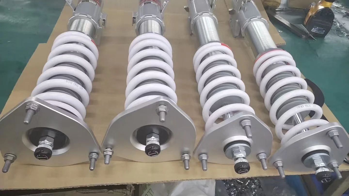 โช้คอัพปรับระดับได้ 32 ระดับ รุ่น SBR009 สำหรับรถยนต์ Subaru Impreza GC/GM ปี 93-01