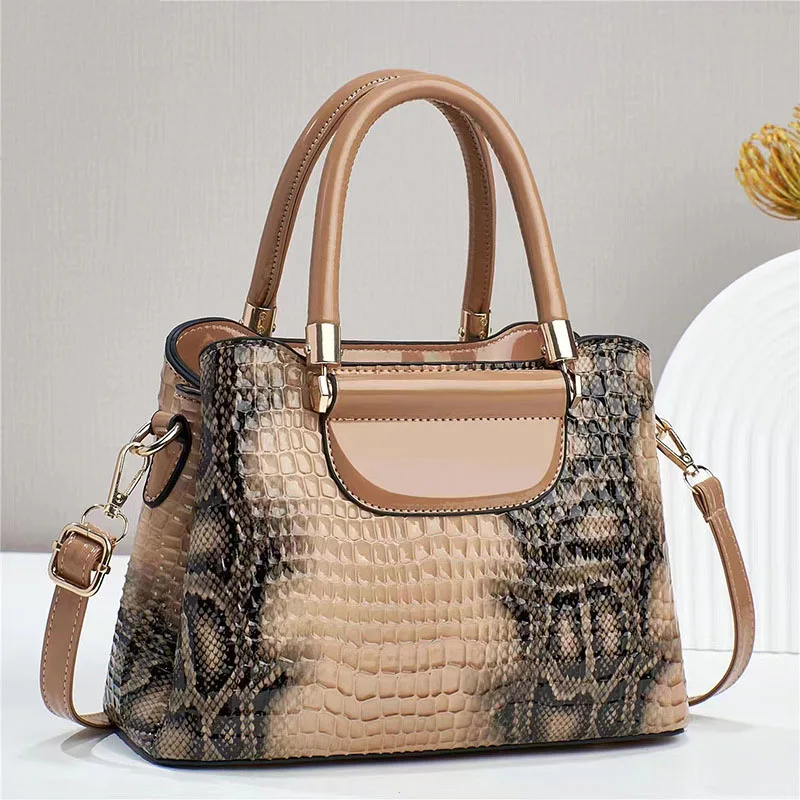 

Luxury Fashion Commuting Single-Shoulder Crossbody Bag Crocodile Pattern Leather Women's Handbags Retro Casual Storage Satchel