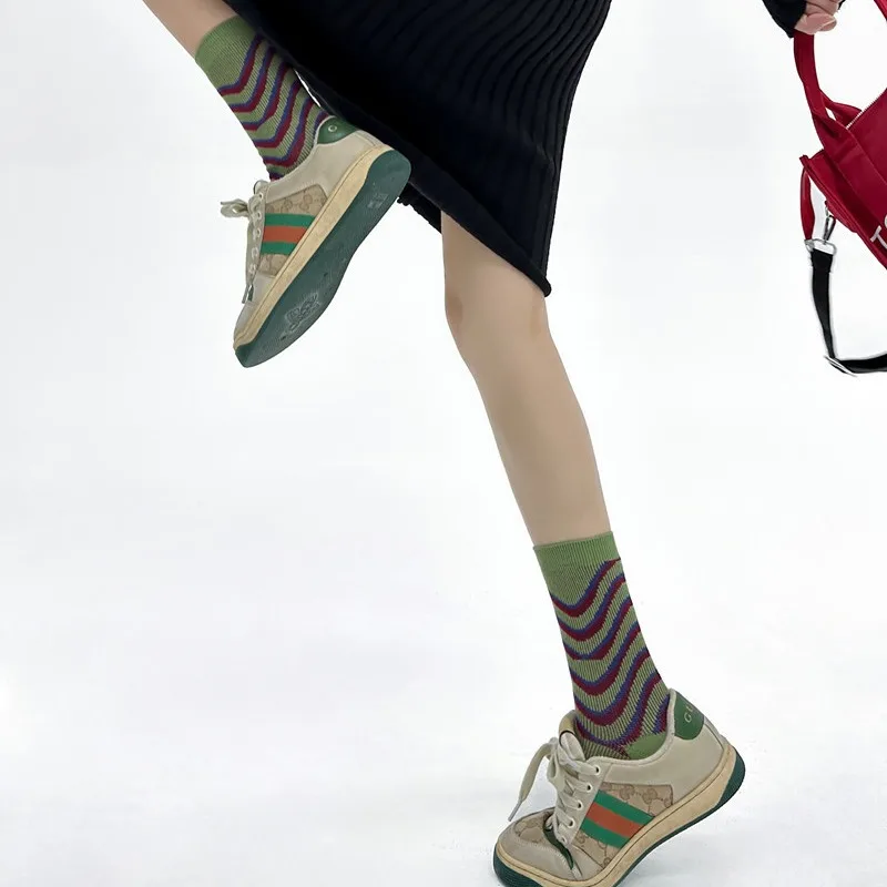 Women's Vintage Geometric Socks Mid-Tube Socks Double Needle Double Path Fashion Design Cotton Socks