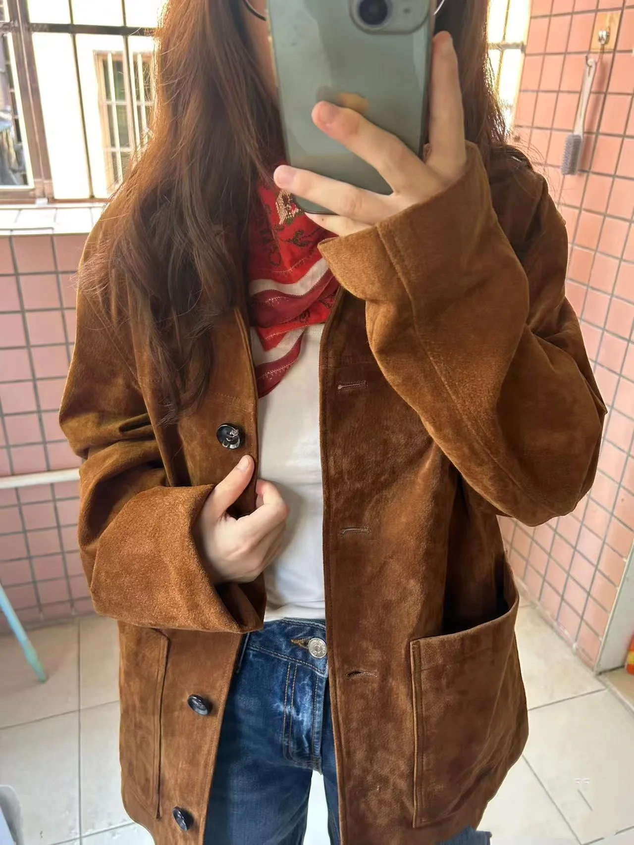 Nowa damska kurtka na jesień 2025, luźny krój, brązowy sztuczny zamsz, wygodna odzież wierzchnia do pracy, modna.