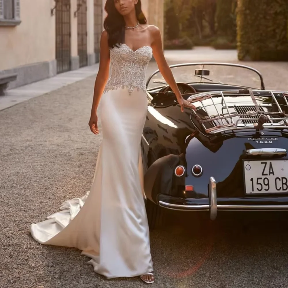 

Customized Exquisite Sleeveless Button Wedding Gown Charming Sweetheart Bridal Dresses Beading Bridal Gown Vestidos De Noiva