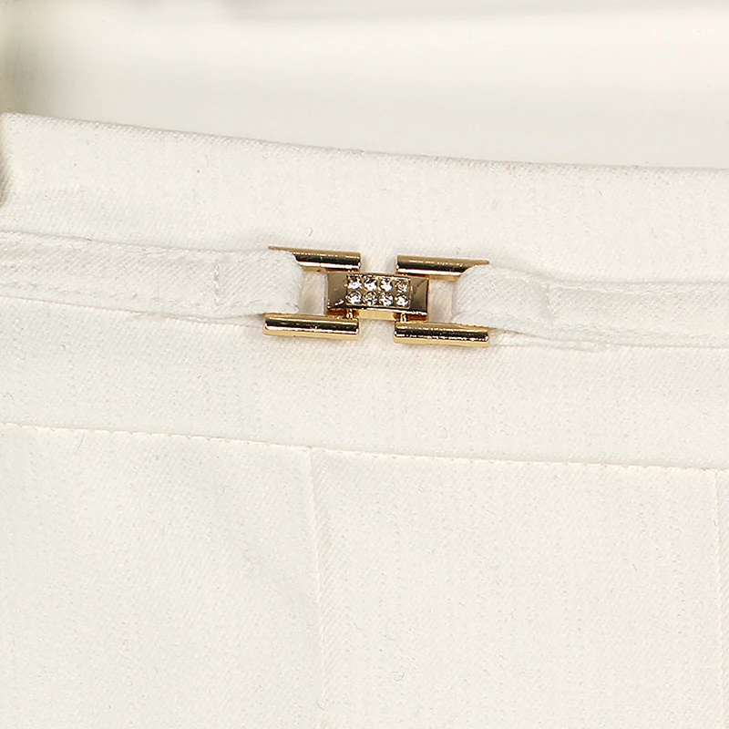 منتج جديد مع نسيج الخيزران TR الأنيق المليء بالحيوية وتنورة نصف معلقة متعددة الاستخدامات ذات ثنيات بيضاء #4