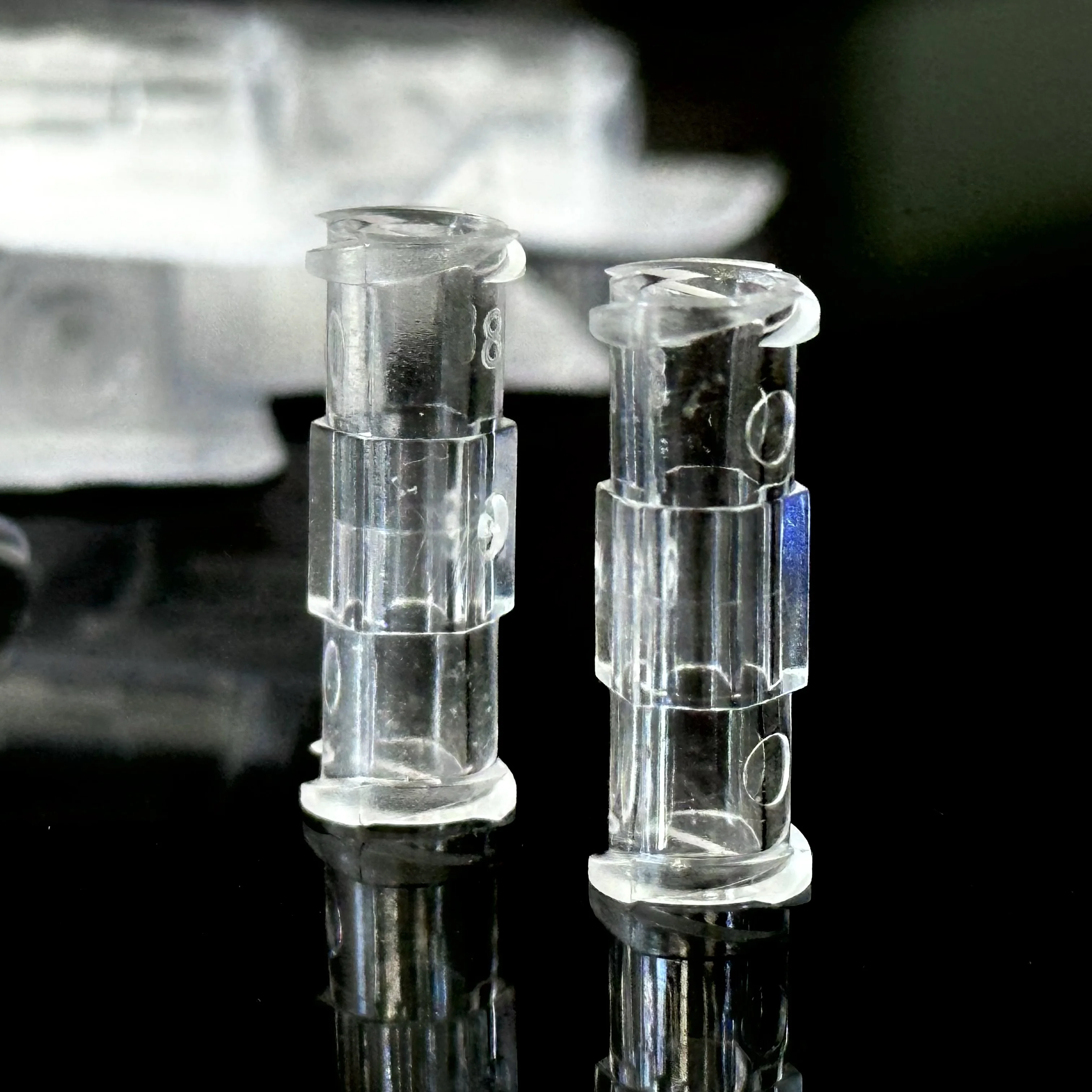 Individual Package Medical Sterile Leak Proof Double Helix Drug Guide Device Transparent Coupler Luer Syringe Connector