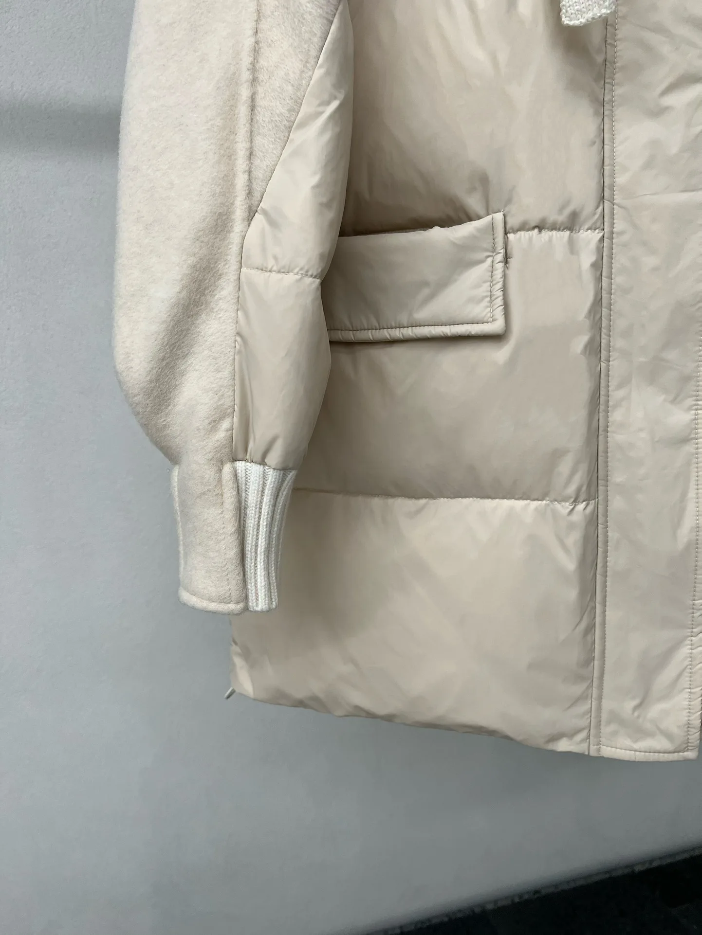 Autumn And Winter New White Duck Down Filled Double-Faced Cashmere And Wool Splicing Short Down Jacket