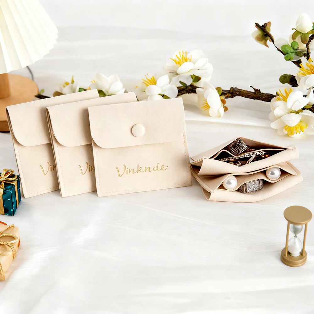 

50Pcs Custom Logo Cream Microfiber Velvet Pouch Wedding Gift Snap Pouch Perfume Candle Jewelry Suede Button Pouch With Divider