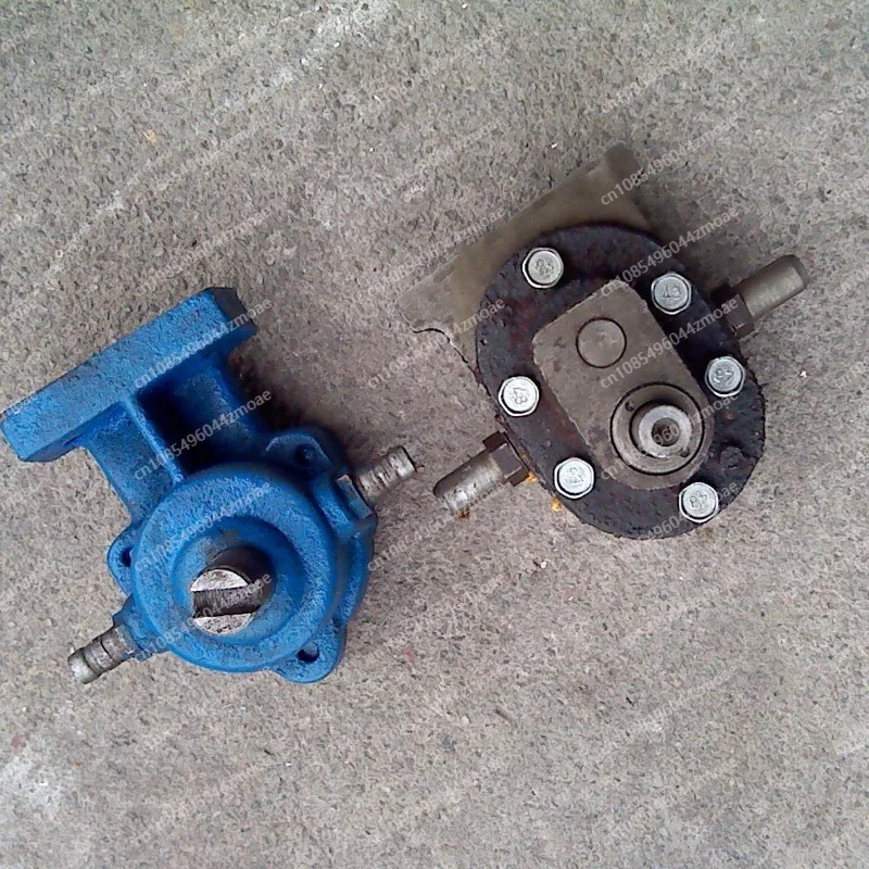 G7016 bow sawing machine water pump, Shantou sawing machine gear water pump accessories, factory straight hair