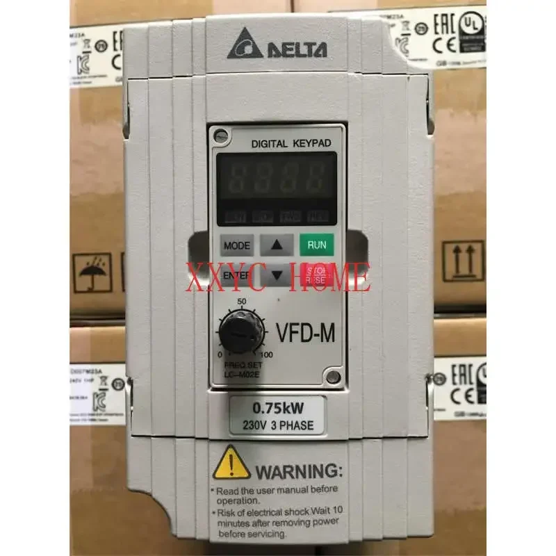 

Delta Inverter VFD007M23A Input 3ph Output 3 Phase Motor Drive 0.75KW New Original