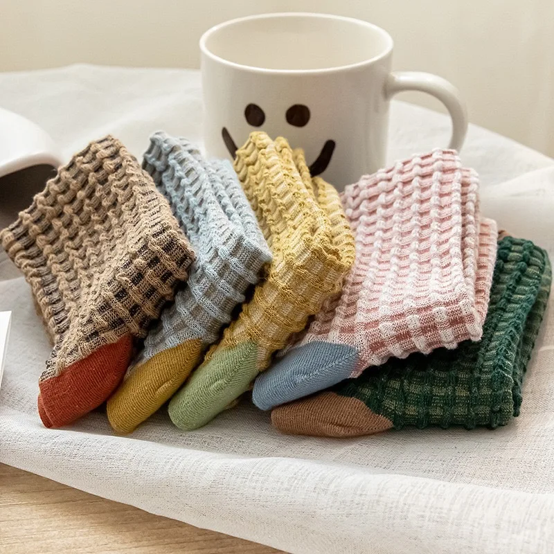 Women's Socks Autumn Checkered Retro Vintage Cotton Socks Crew Comfortable Color Fashion Sock Elastic Plaid Short Socks Sox