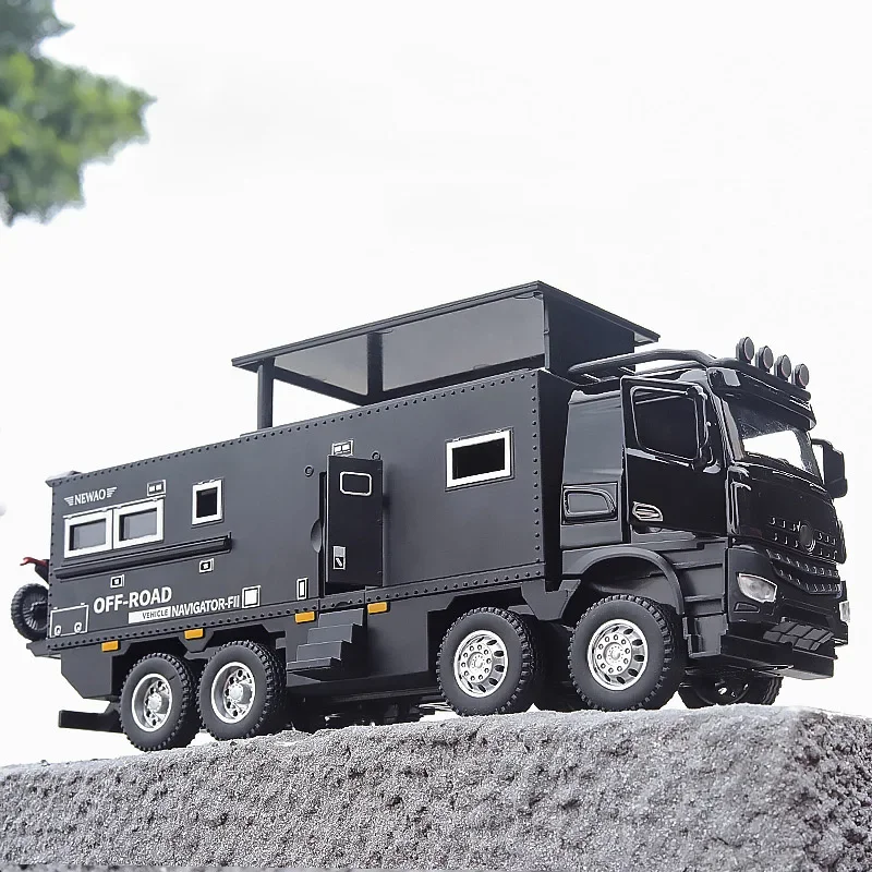 1/28 Arocs Unimog Alloy Motorhome Touring Car Model Diecast Metal Off-road RV Vehicles Model Sound and Light Children Toy Gift