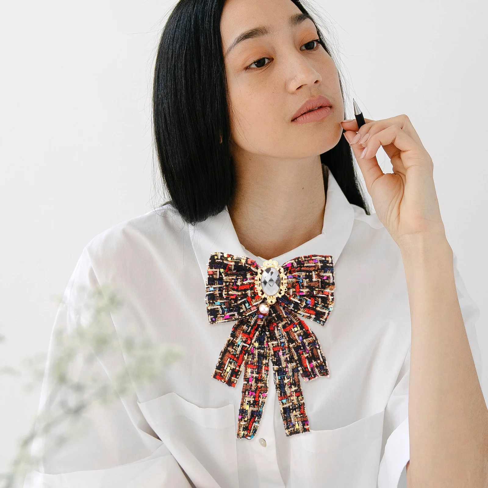 

Collar Tie Brooch Pin Women Composite Material Classic Bowknot Design Waist Brooch Clothing Pin Collar Tie for Women