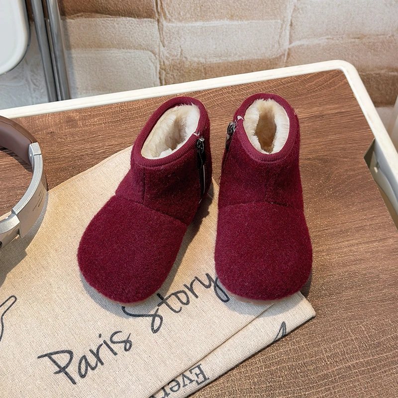 2025 شتاء جديد الأطفال أحذية الثلوج للفتيات موضة الكورية نمط لينة أسفل المضادة للانزلاق تنوعا شيك أحذية قطنية الحرارية