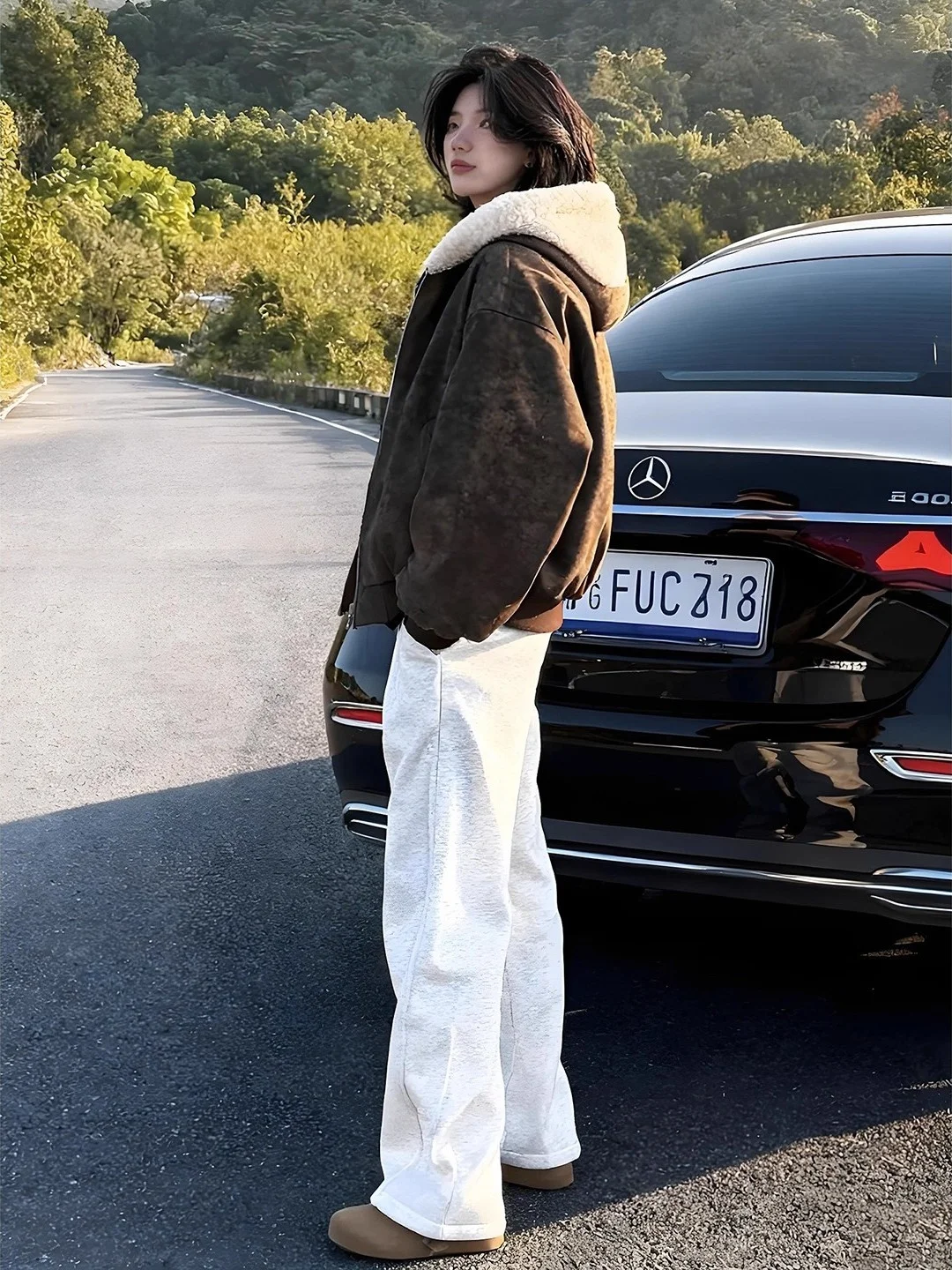 معطف شتوي للرجال من القطن من Thiened معطف شتوي بياقة من الفرو وسحاب مبطن للإغلاق طويل Sve بطول الوقوف معطف بلون نقي