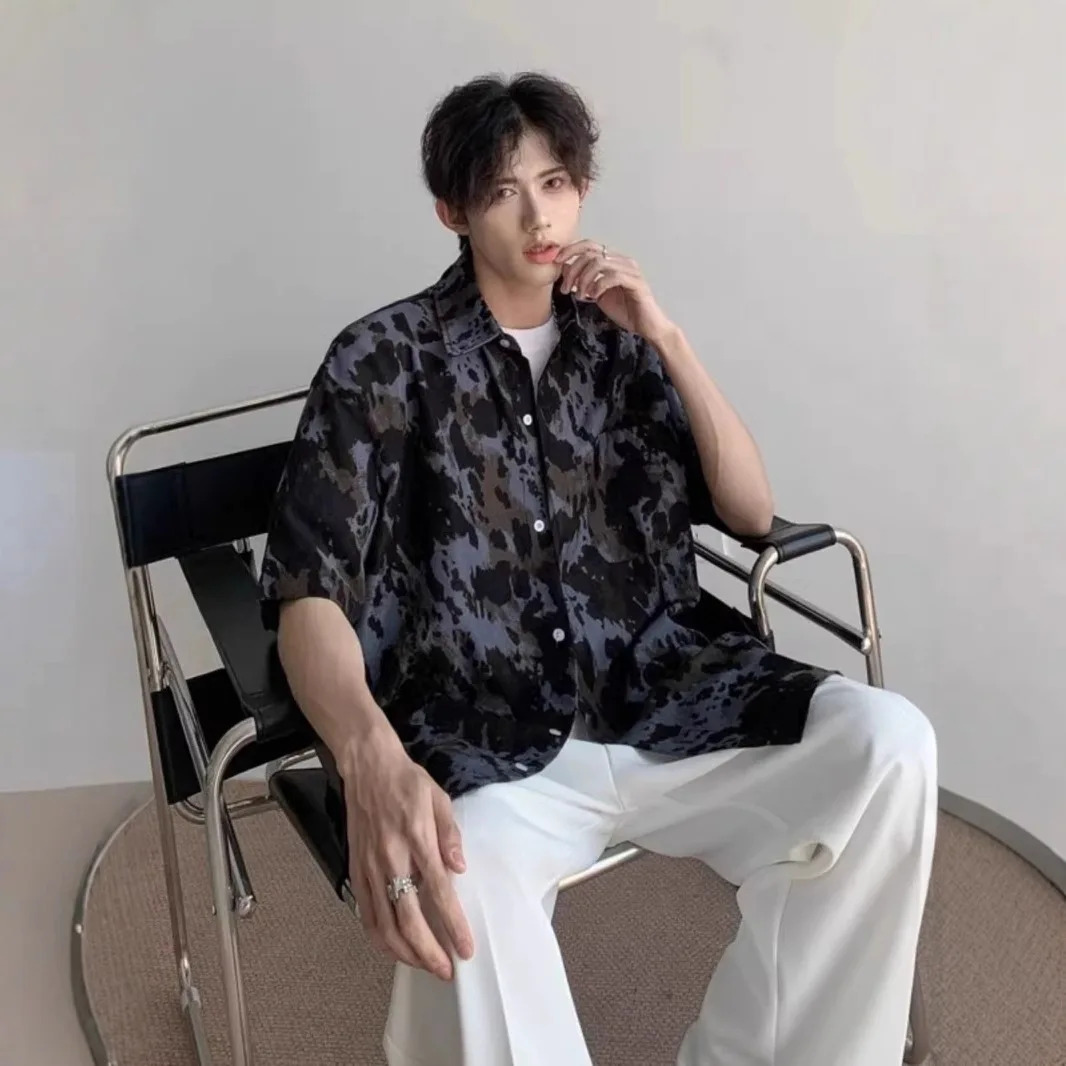 Men's High-end Handsome Tie-dye Short-sleeved Floral Shirt in Summer Thin Cool Ice Silk Sun Protection