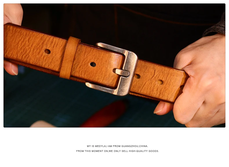 MEDYLA Herrengürtel Top Leder Lässiger hochwertiger Gürtel Vintage Design Dornschließe Echtledergürtel für Männer Geschenkbox – Detail 6