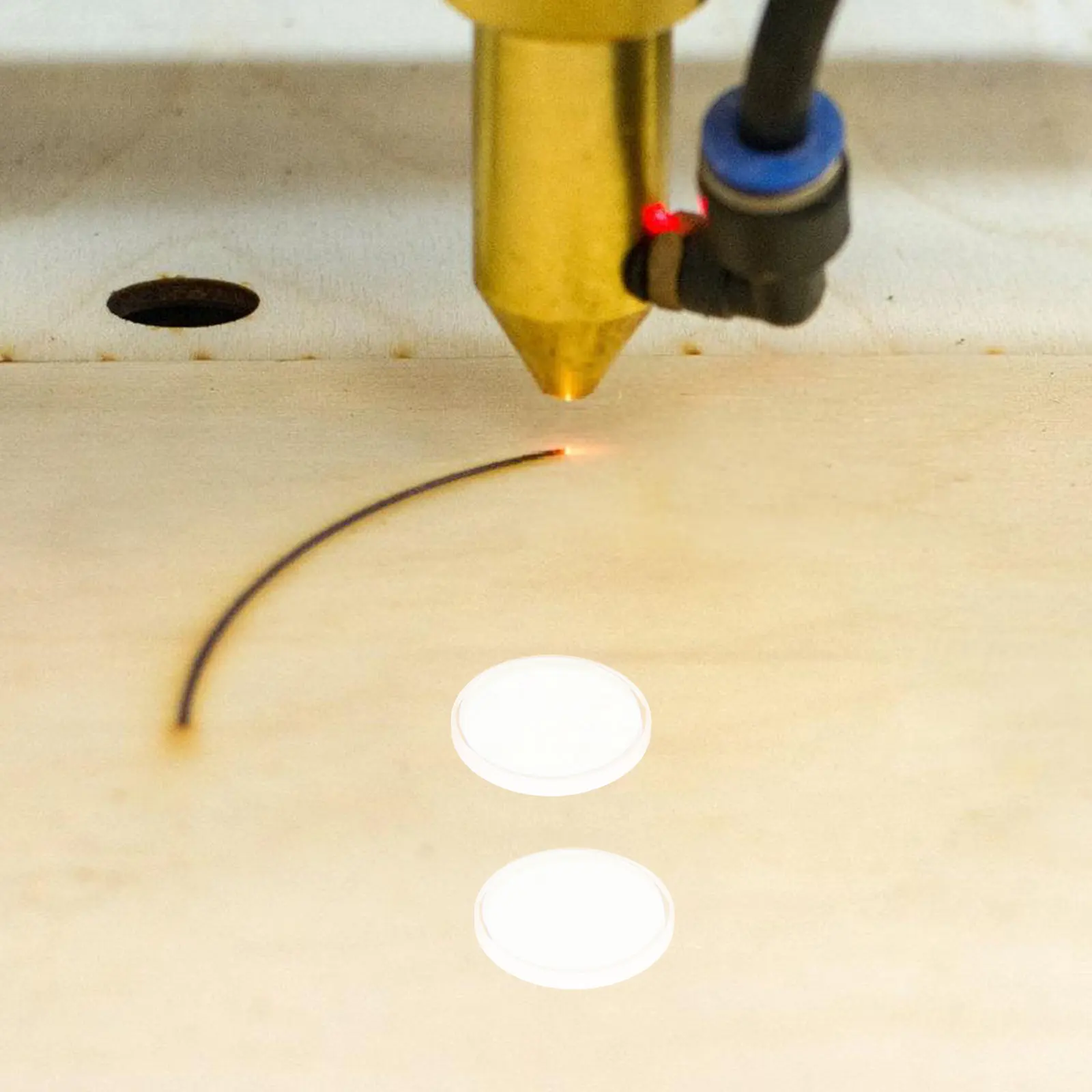 Protective Lens Quartz Clear Round Coated Lens Excellent Protection High Precision Optical Grade Laser Equipment Safety