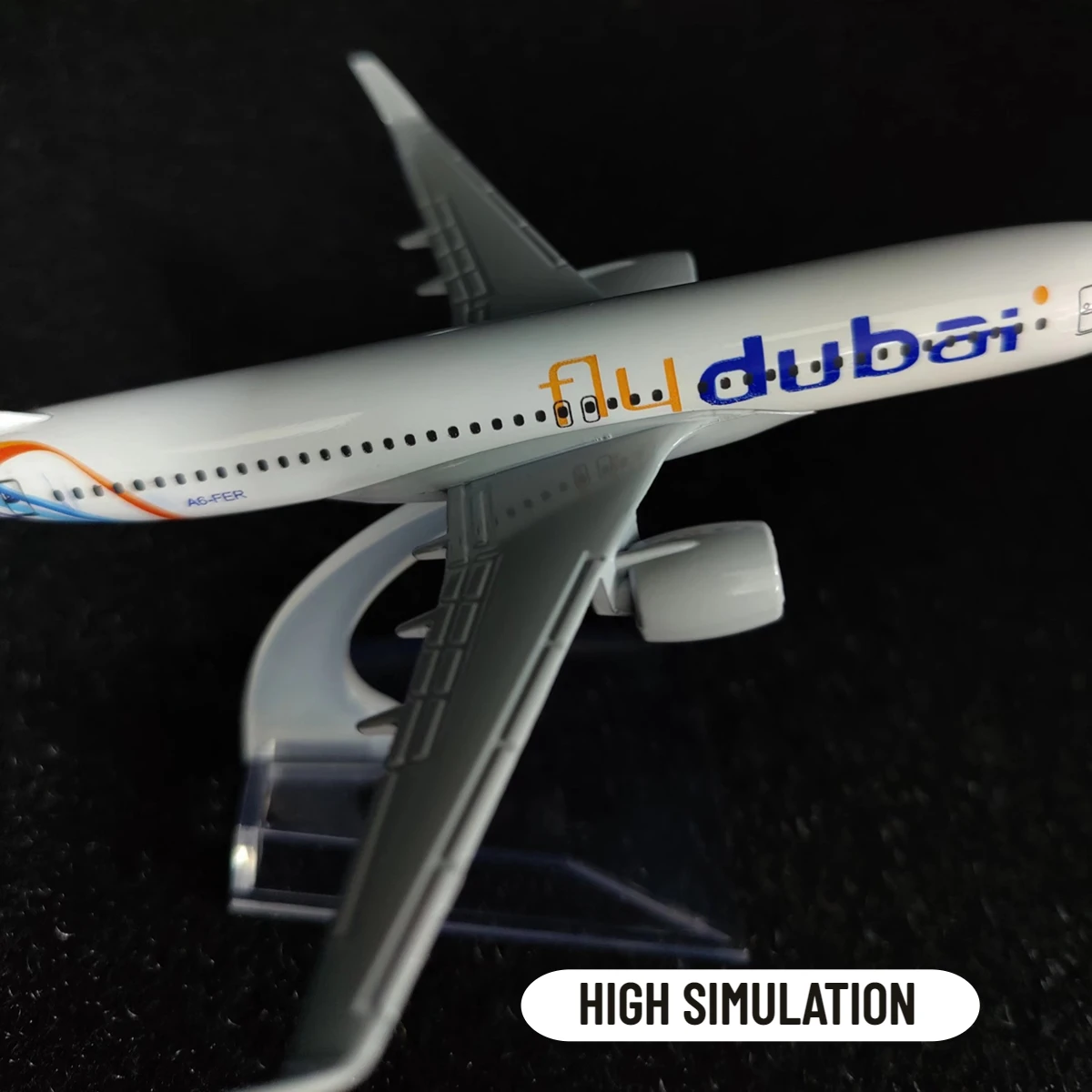 Scale 1:400 Metal Plane Model Replica Dubai B737 Airlines Boeing Airbus Aircraft Diecast Aviation Miniature Collection Toy