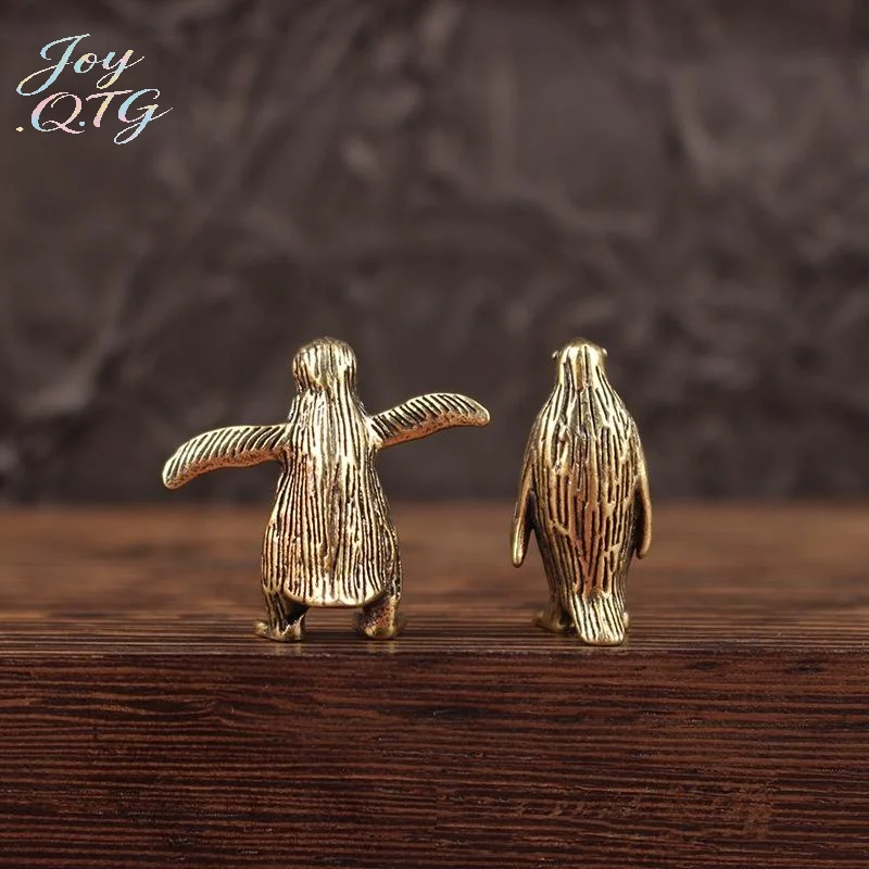 Hot Sale 1PCS Funny Brass Standing Little Penguin Statue Desktop Decor Trinkets Cute Marine Animal Craft For Kids
