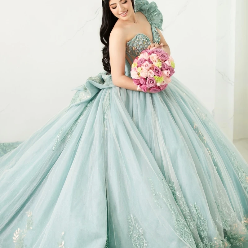 

Light Blue Shiny Quinceanera Dresses Off The Shoulder Applique Lace Beads Bow Corset Tull Party Birthday Sweet 16 Dress Vestidos