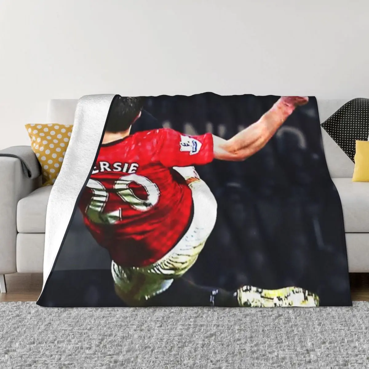 

Robin Van Persie Throw Blanket Retro Blankets Decorative Sofa Blanket sofa bed