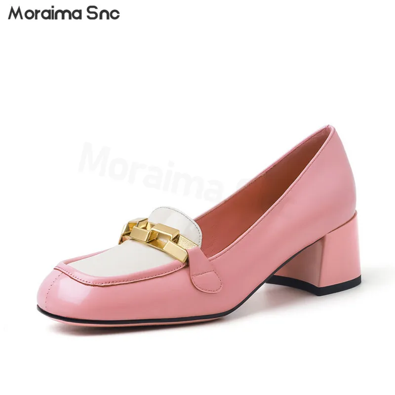 

Color Block Leather Thick Heel Pumps Square Toe Full Leather Metal Chain Medium Heel Leather Shoes Elegant Women's Shoes