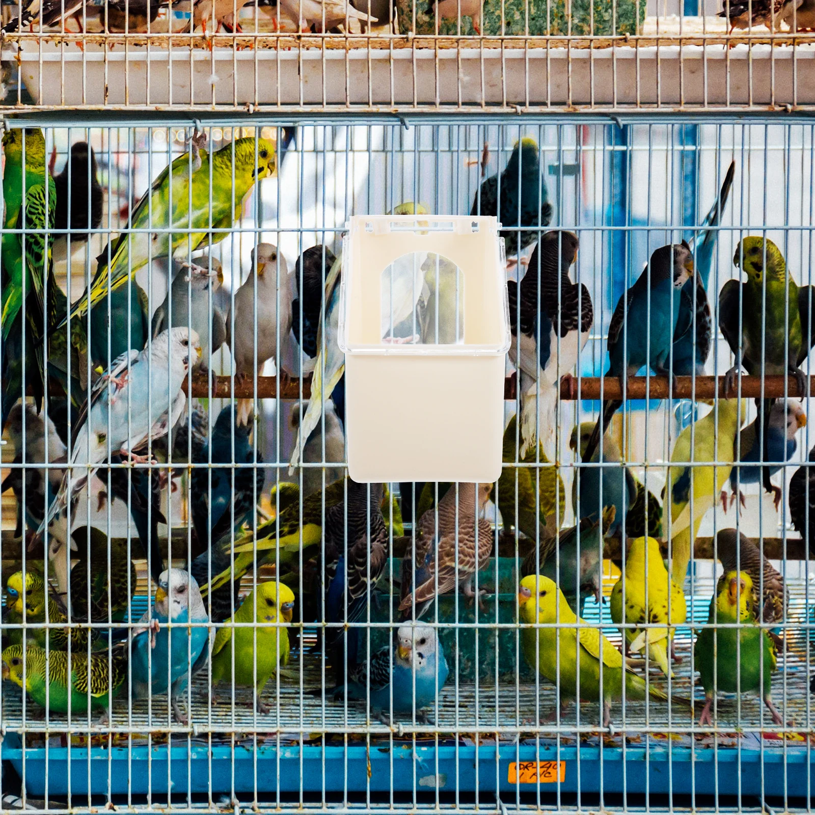 

4Pcs Pigeon Feeder Multifunctional Hanging Bird Feed Dish Lid Easy Install Large Capacity Pigeon Cage Aviary Pigeons Feeder