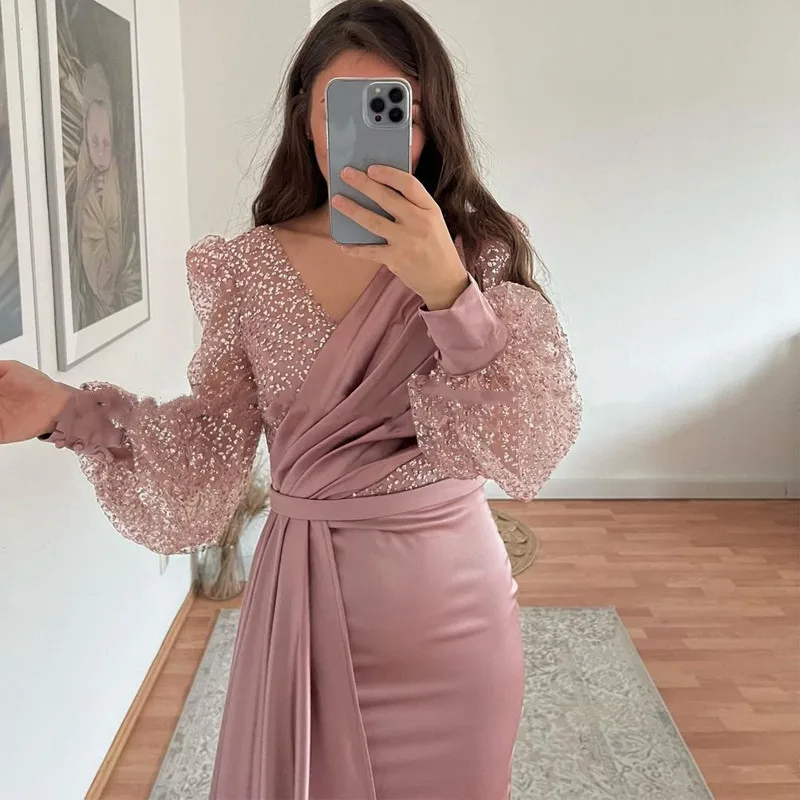 Roze Prom Dresses Glitter V-hals Avondjurk Bladerdeeg Mouw Hoge Split Saudi Arabië Cocktail Robe De Soiree De Mariage Plus size