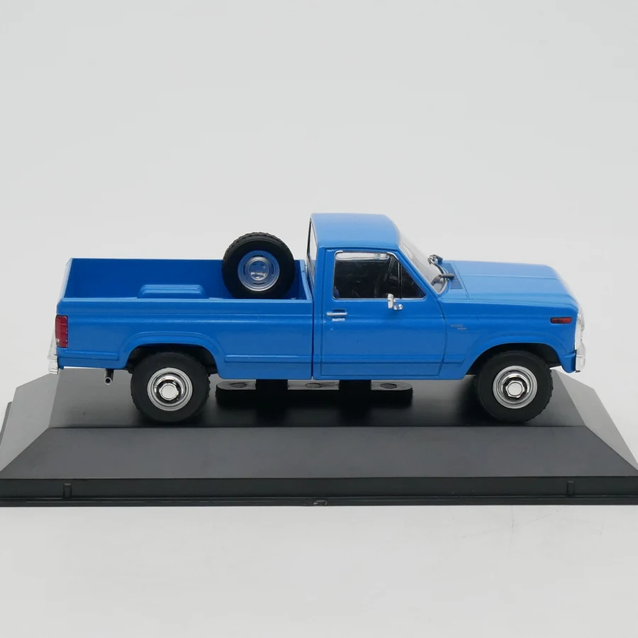Diecast Ixo 1:43 Scale F-250 1981 Pickup Alloy Automobile Model