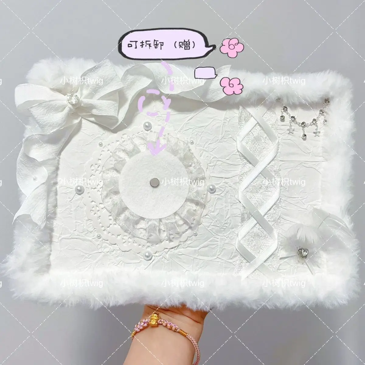 Winter White Fluffy Cute Goods Display Insert Board Badge Backpack Card Holder Organizer Board Lolita Anime Cosplay Decoration