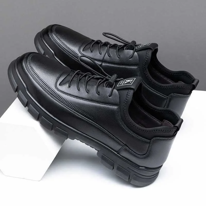 Men's Fashion Business Outdoor Casual Sports Shoes Breathable Lightweight Comfortable Leather Surface New Model