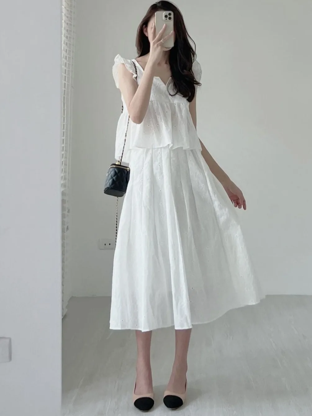 痩身効果のある夏のシックなスクエアカラー刺繍花柄半袖トップスハイウエストスカートセットレディースファッション衣装