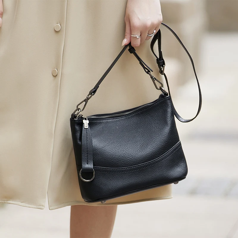 

Limited !ZOOLER New ZOOLER Brand Women Elegant Genuine Leather Shoulder Messenger Bags Female Purses Ladies Style #sc1782