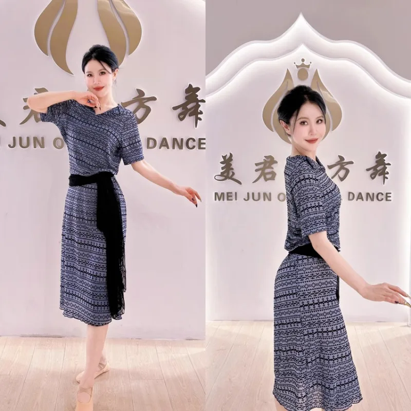 Customized Swegal Belly Dance Costumes Practice Dress Grey Blue Mesh Small Collar Loose Robe 4 Piece Set Exotic Dancewear