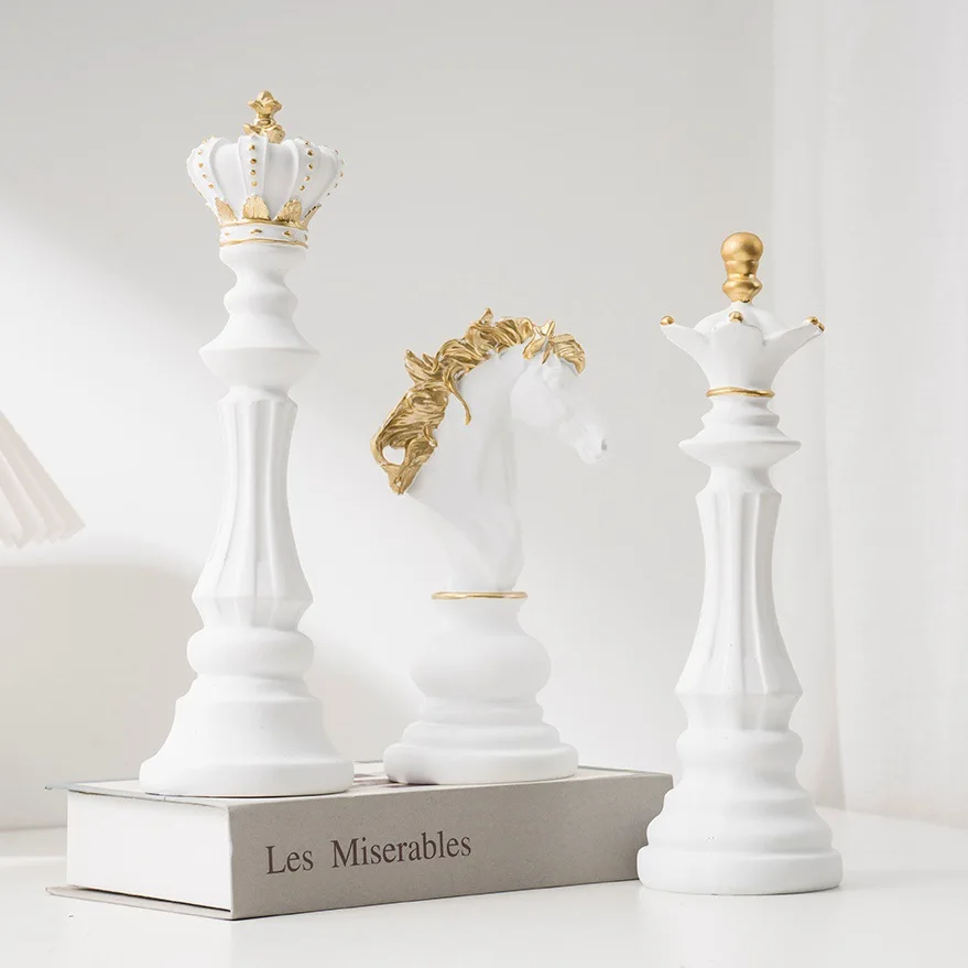 Creative Resin Chess Piece Figurines King and Queen Home Decor for Study Display Window and Entryway