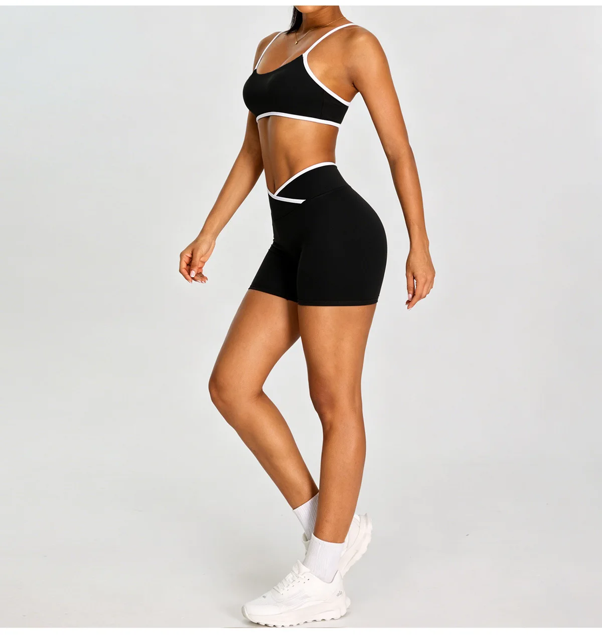 Size chart and fit details