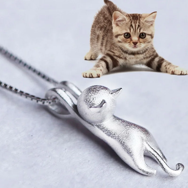 Simple Style Coréen Femmes Mat Surface Solide En Trois Dimensions Mignon Chat Pendentif Collier Bijoux En Gros