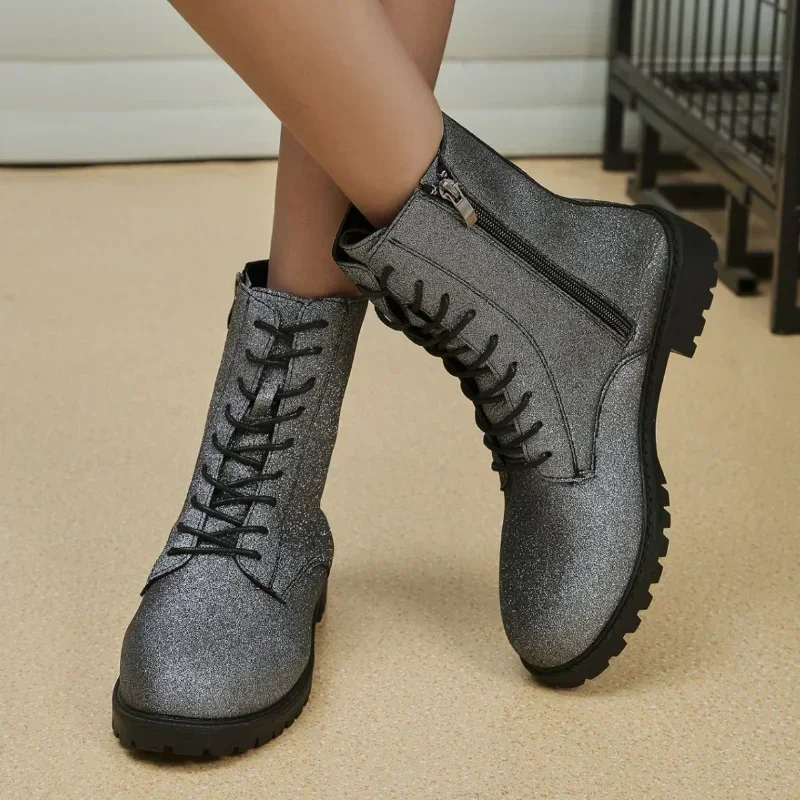 รองเท้าบูทสตรีรองเท้ารอบ Toe แนวโน้มแฟชั่นฤดูหนาว Goth รองเท้าเชลซีส้นฤดูหนาวยาง Botas De Mujer