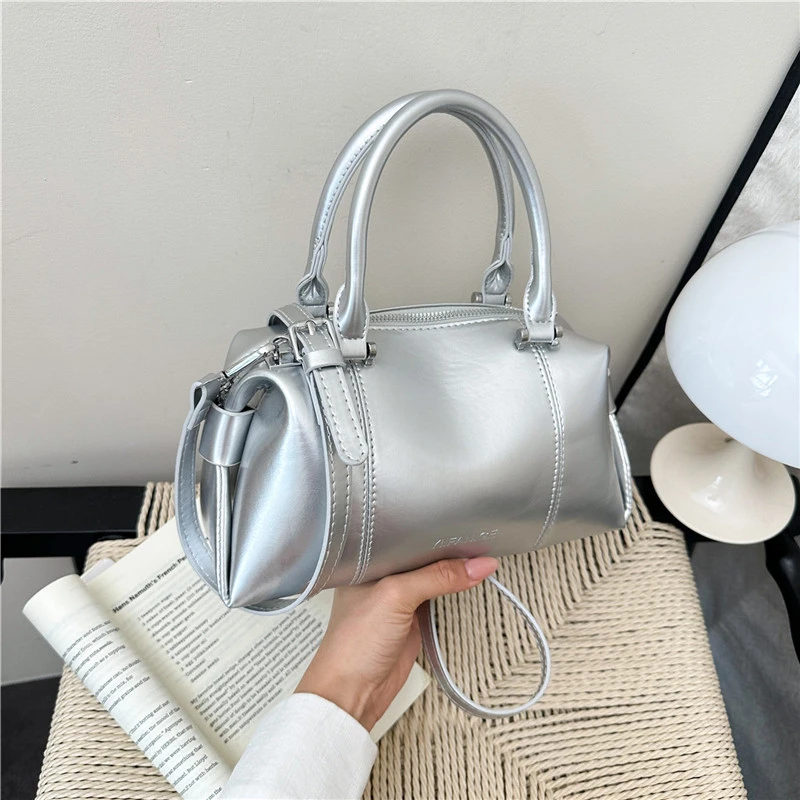  Silver Handbag Luxury Party Purse Fashon Clutch Bag For Women Versaile Pure Pu Leather Shoulder Crossbody Bag Small Black Tote