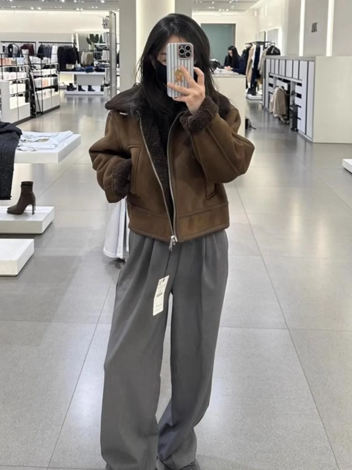 Herbst Winter Neue Ankunft frauen ort Lamm Pelz Wildleder Jaet Mantel Inteated Leder Und Pelz Thiened Lange Sve Zipper