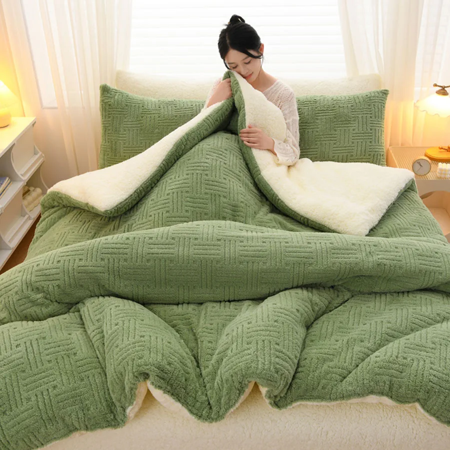 Winter Bedding Thick Quilt Blanket Thickened Warm Flannel Fleece Comforter for Cold Nights Set Bed Duvets Quilts the Blankets
