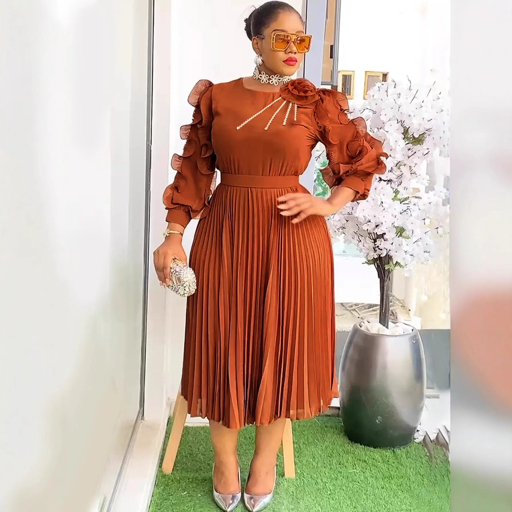 

Plus Size Women's Brown Ruffled Sleeve Pleated Dress Floral Stand Collar Elegant Party Gown Party Summer Elegantes Casual Y2K