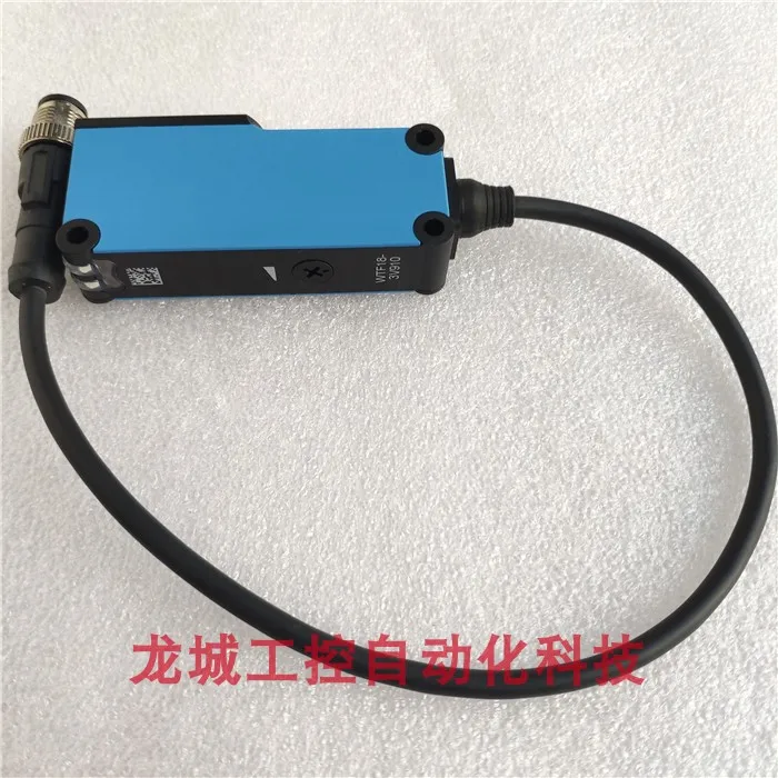 Новый немецкий импортный датчик SICK WTF18-3V910, торг 1025906