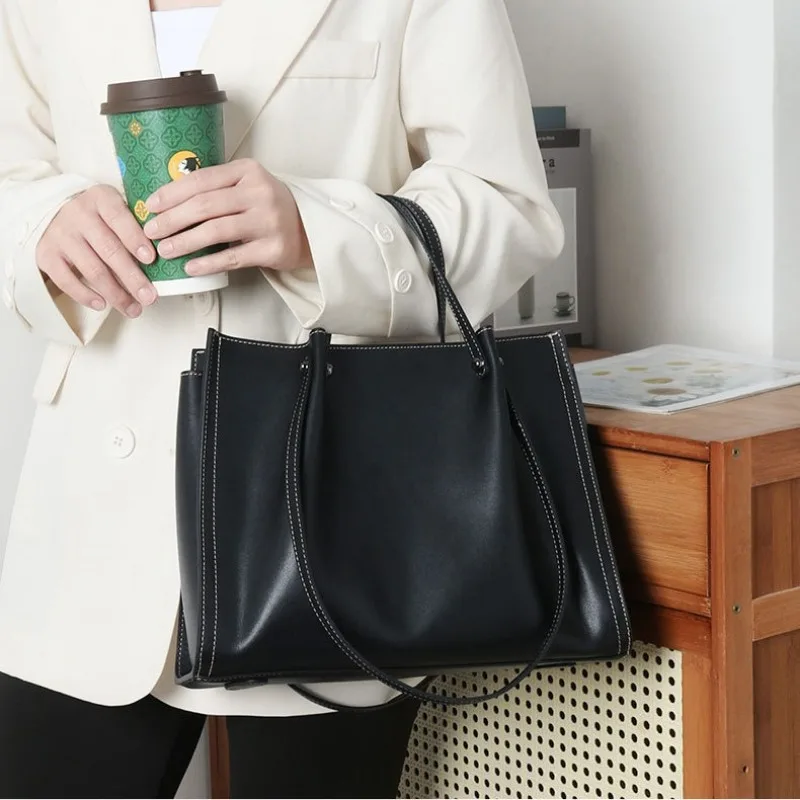 New Vintage Gebuine Leather Elegant Tote Bags Women Simple Large Capacity Commuter Handbags Female 2024 Luxury Bolsas