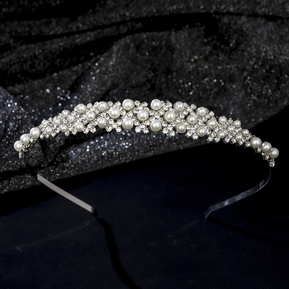 

Silver Pearl Rhinestone Crown Fashionable Daily Hair Bands Party Birthday Classic Headdress Accessories Bridesmaid Gifts